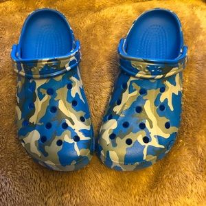 Crocs - Like New!